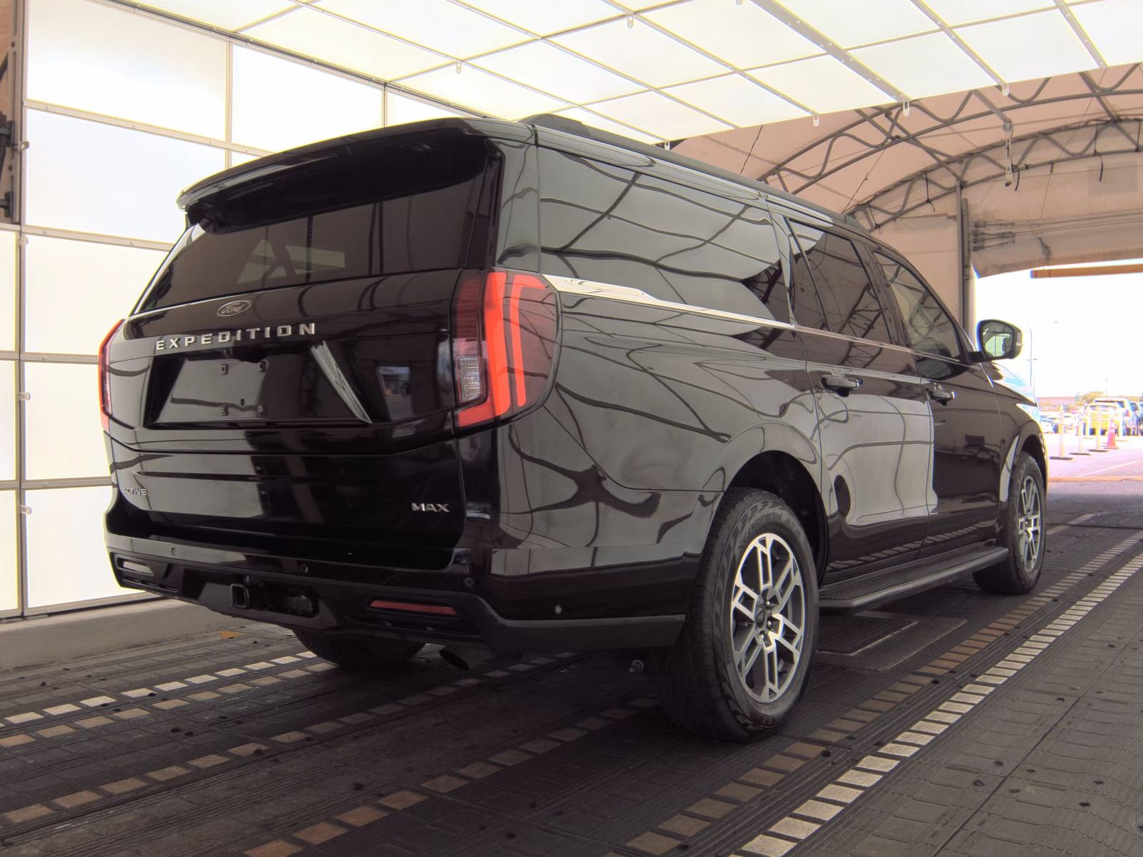 FORD EXPEDITION MAX - 6