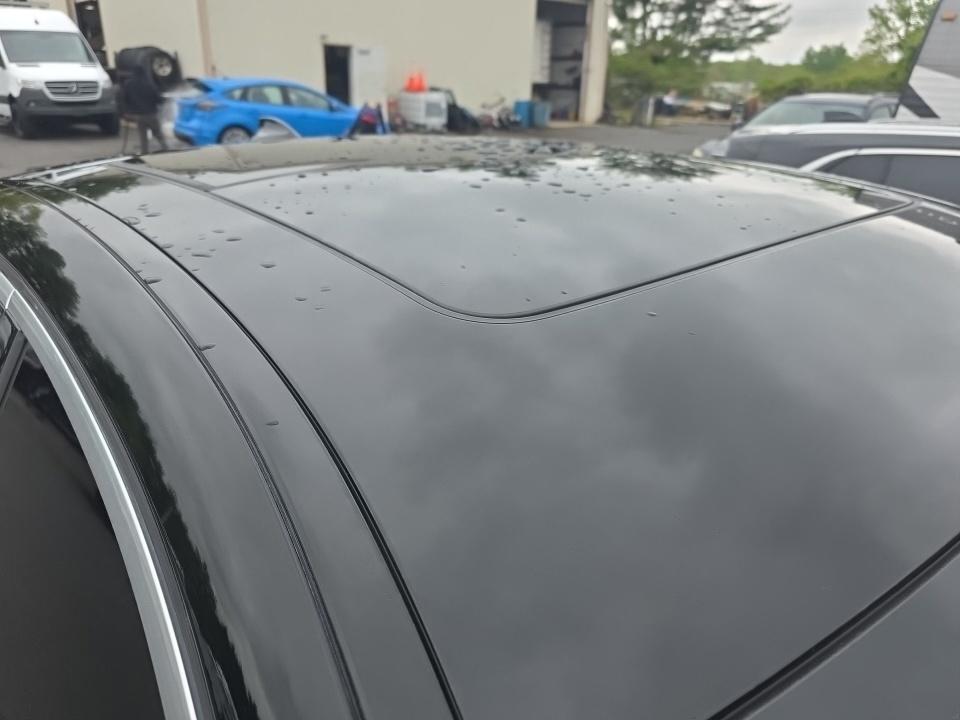 2022 BMW X6 xDrive40i AWD