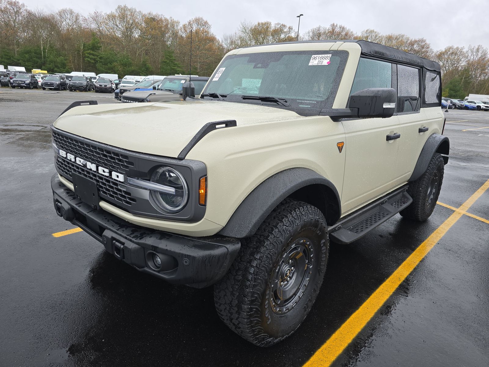 FORD BRONCO - 1