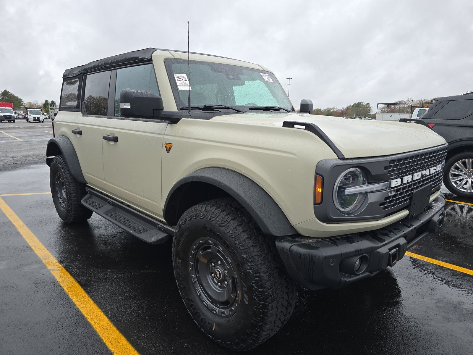 FORD BRONCO - 4