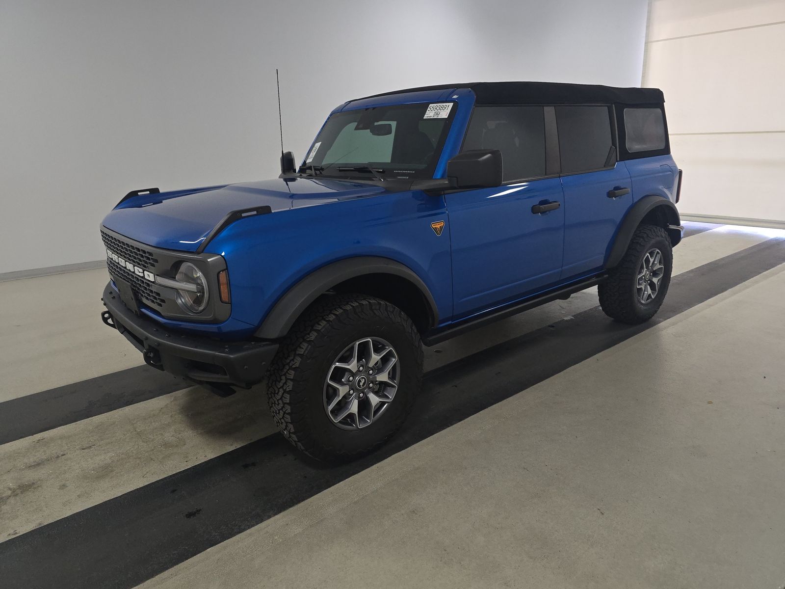 FORD BRONCO - 1