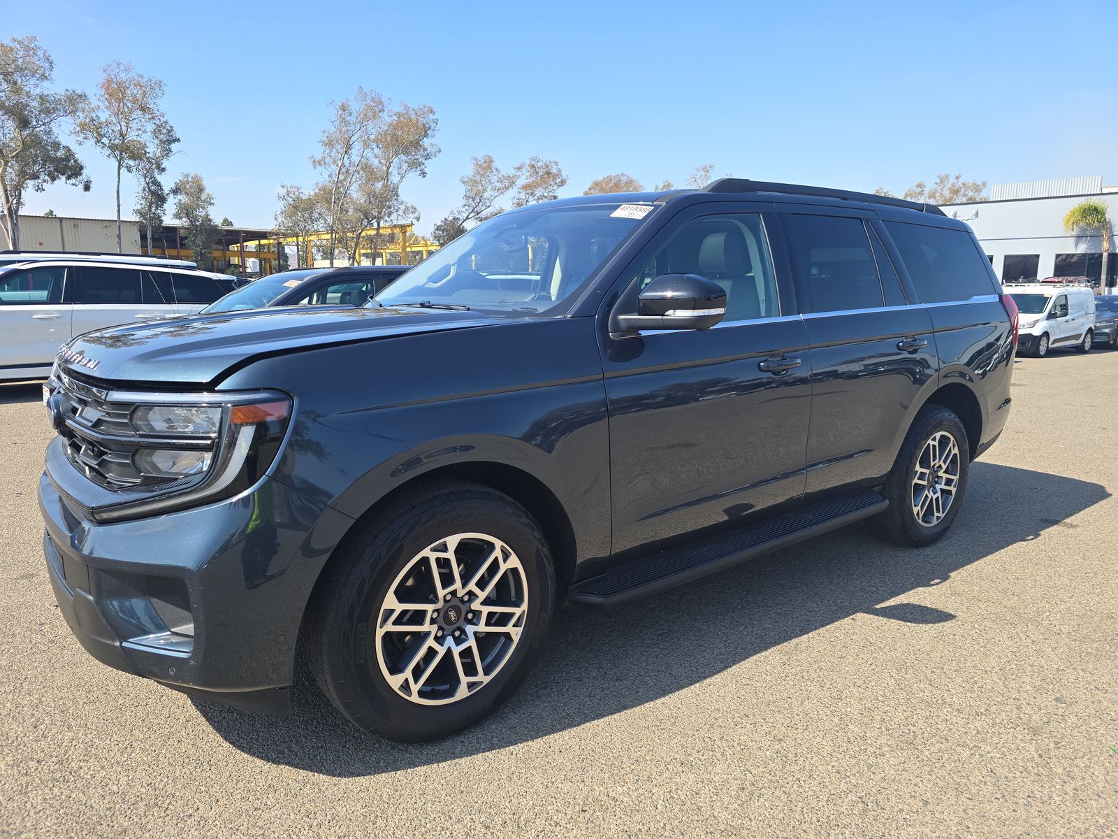 FORD EXPEDITION - 1