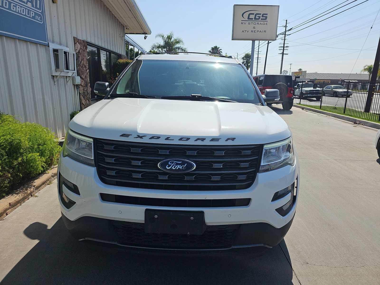 FORD EXPLORER - 3