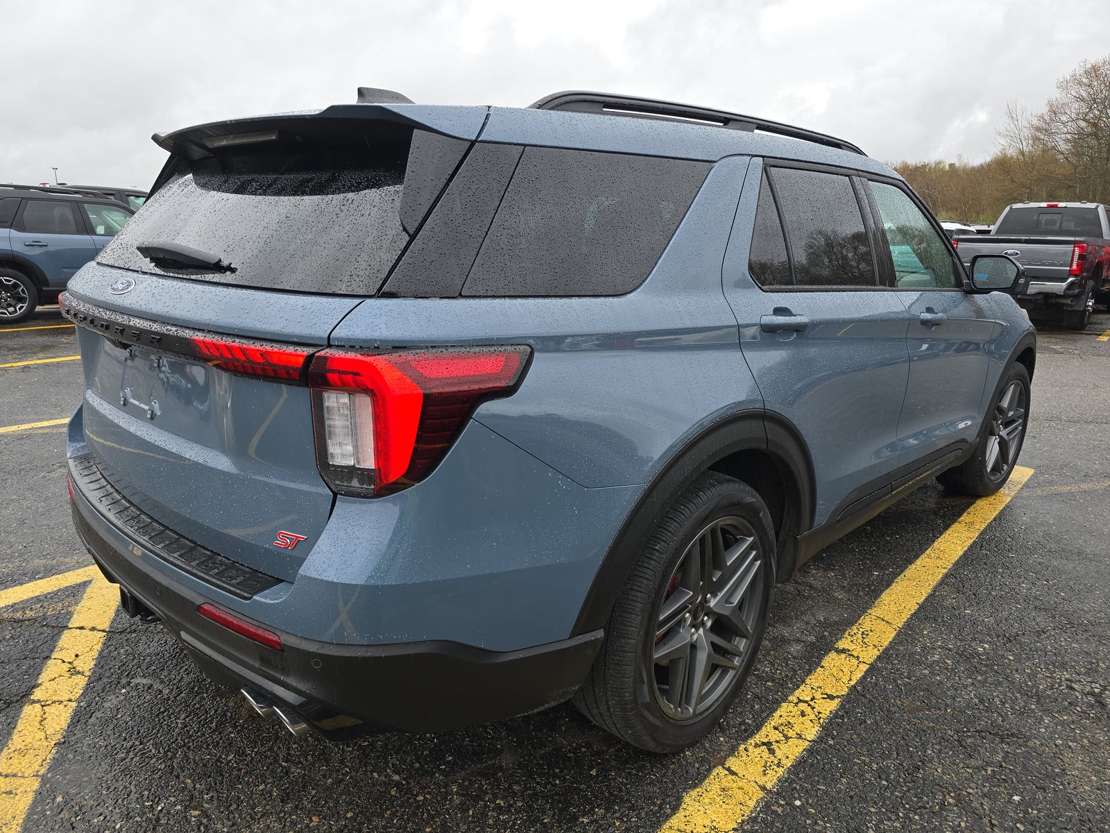 FORD EXPLORER - 5