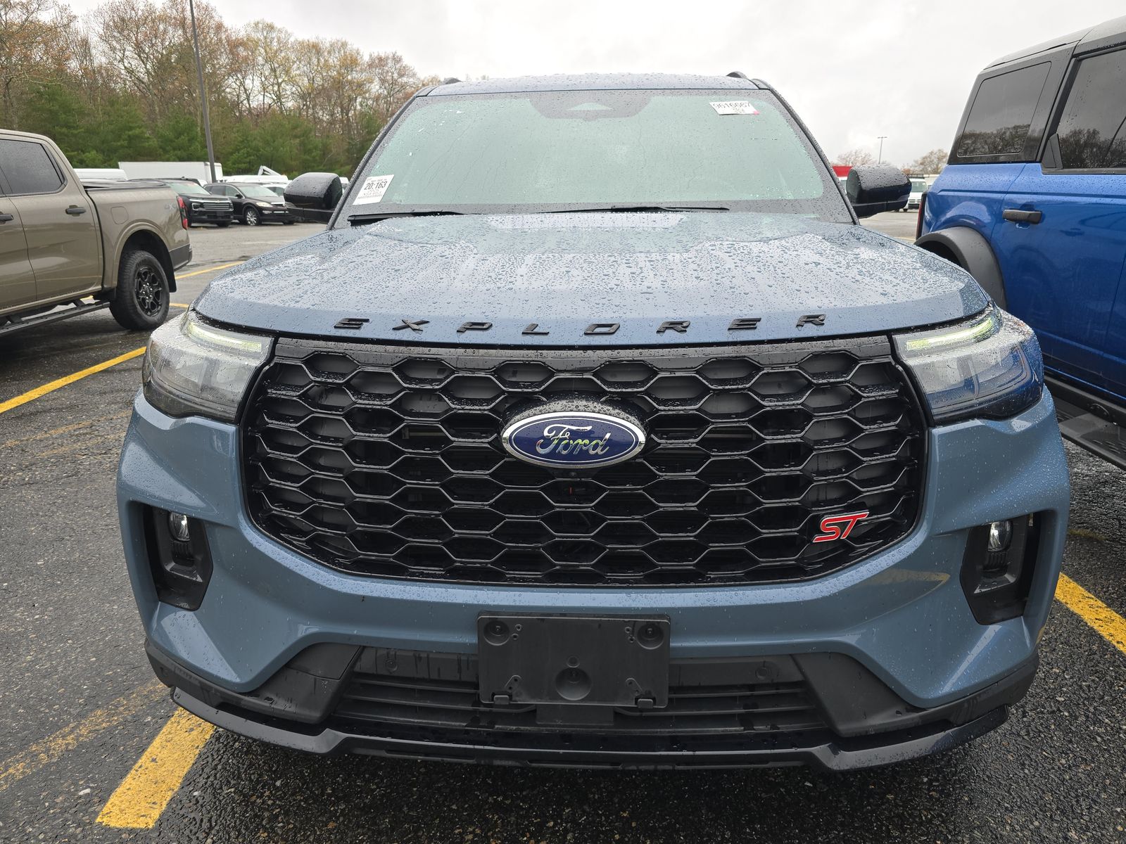 FORD EXPLORER - 3