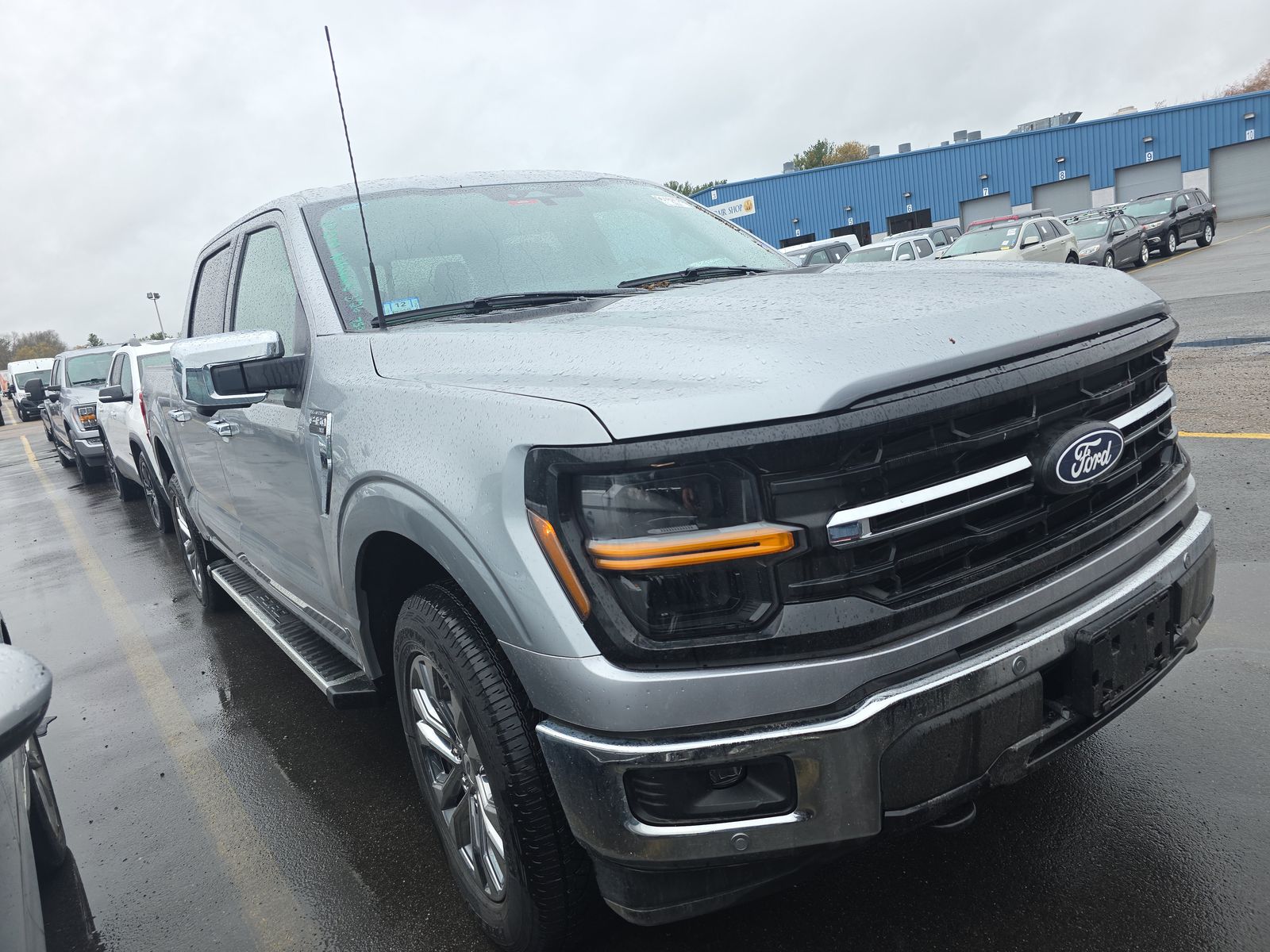FORD F-150 - 4