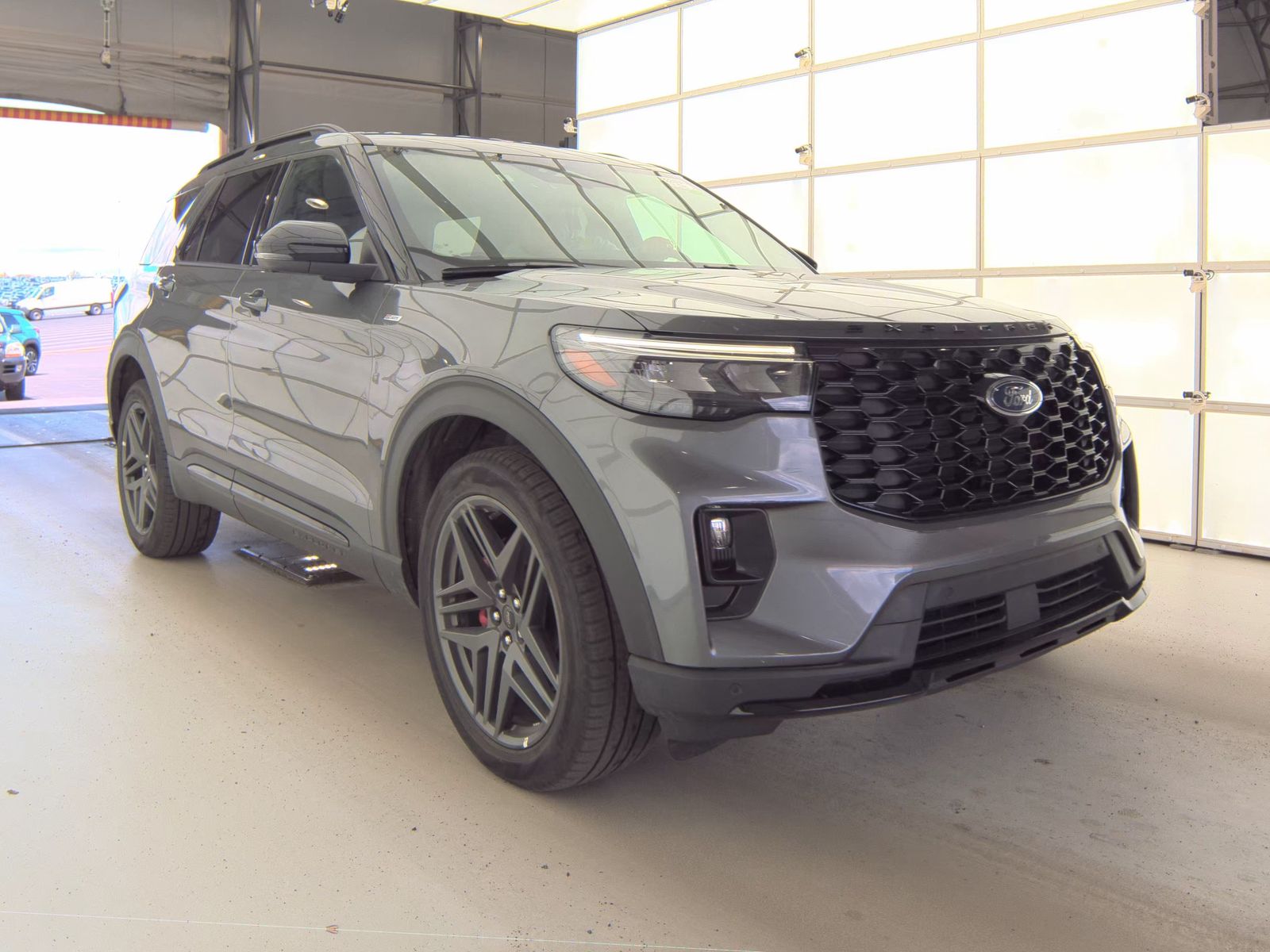 FORD EXPLORER - 5