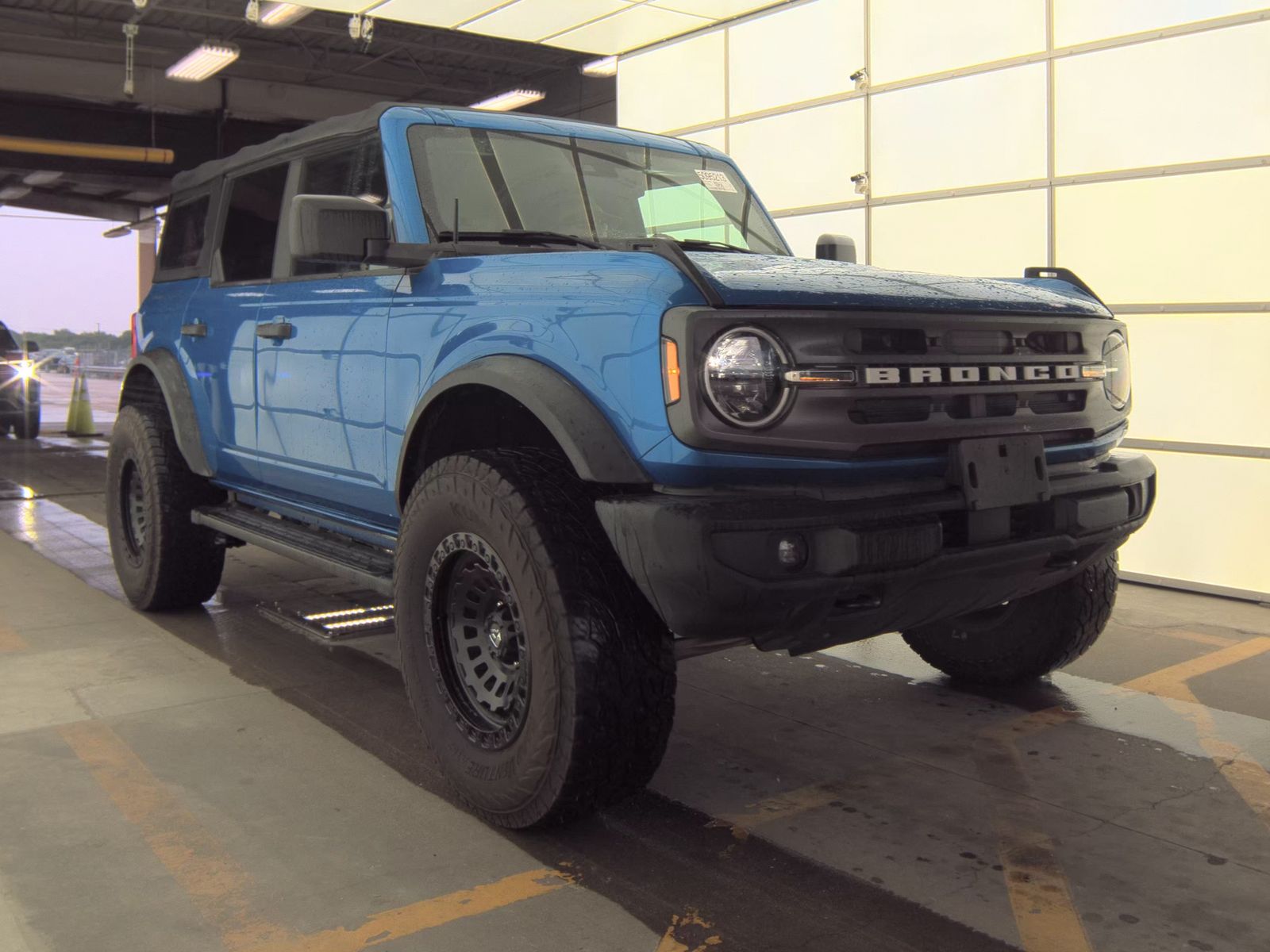 FORD BRONCO - 5