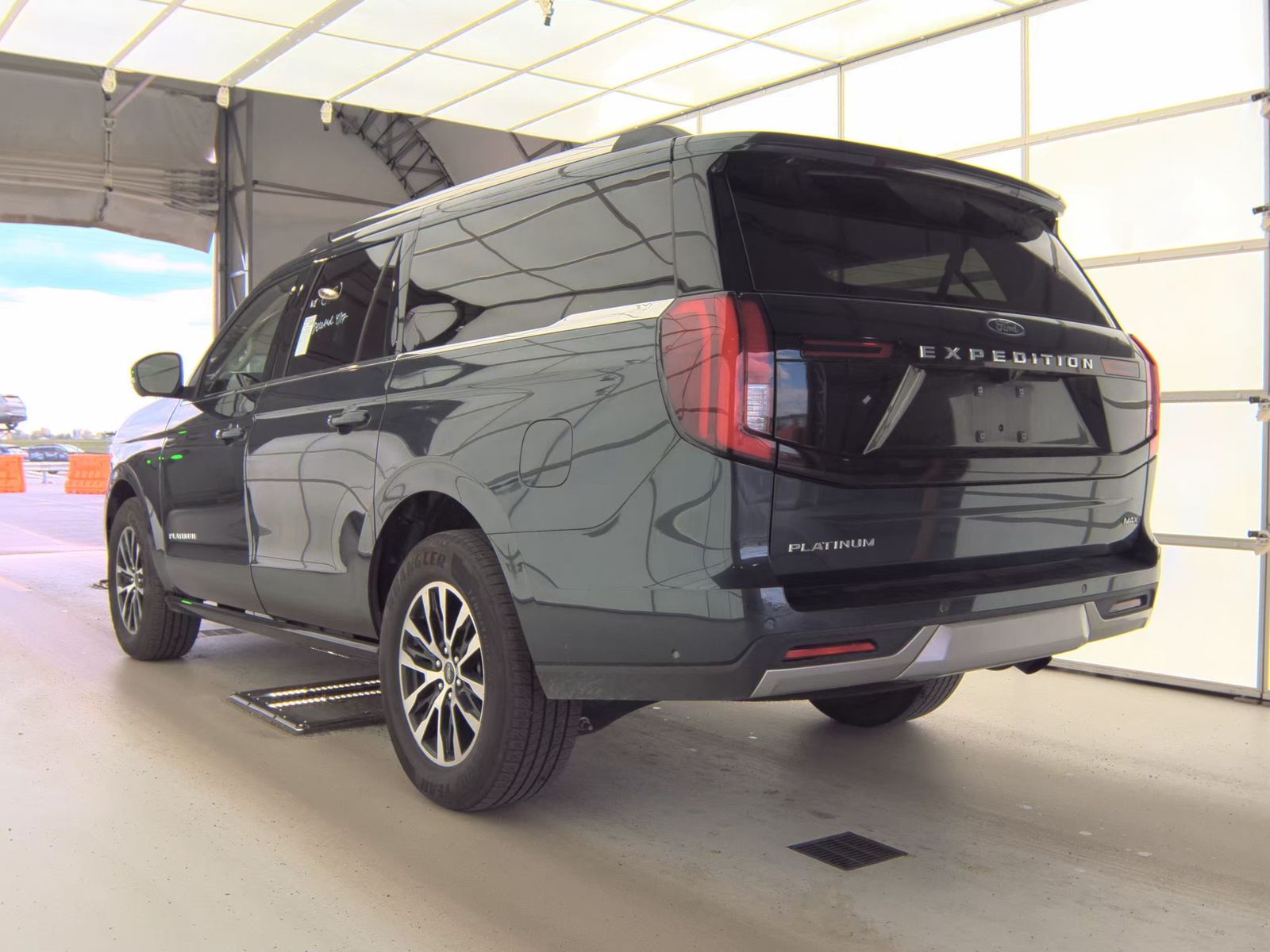 FORD EXPEDITION MAX - 9