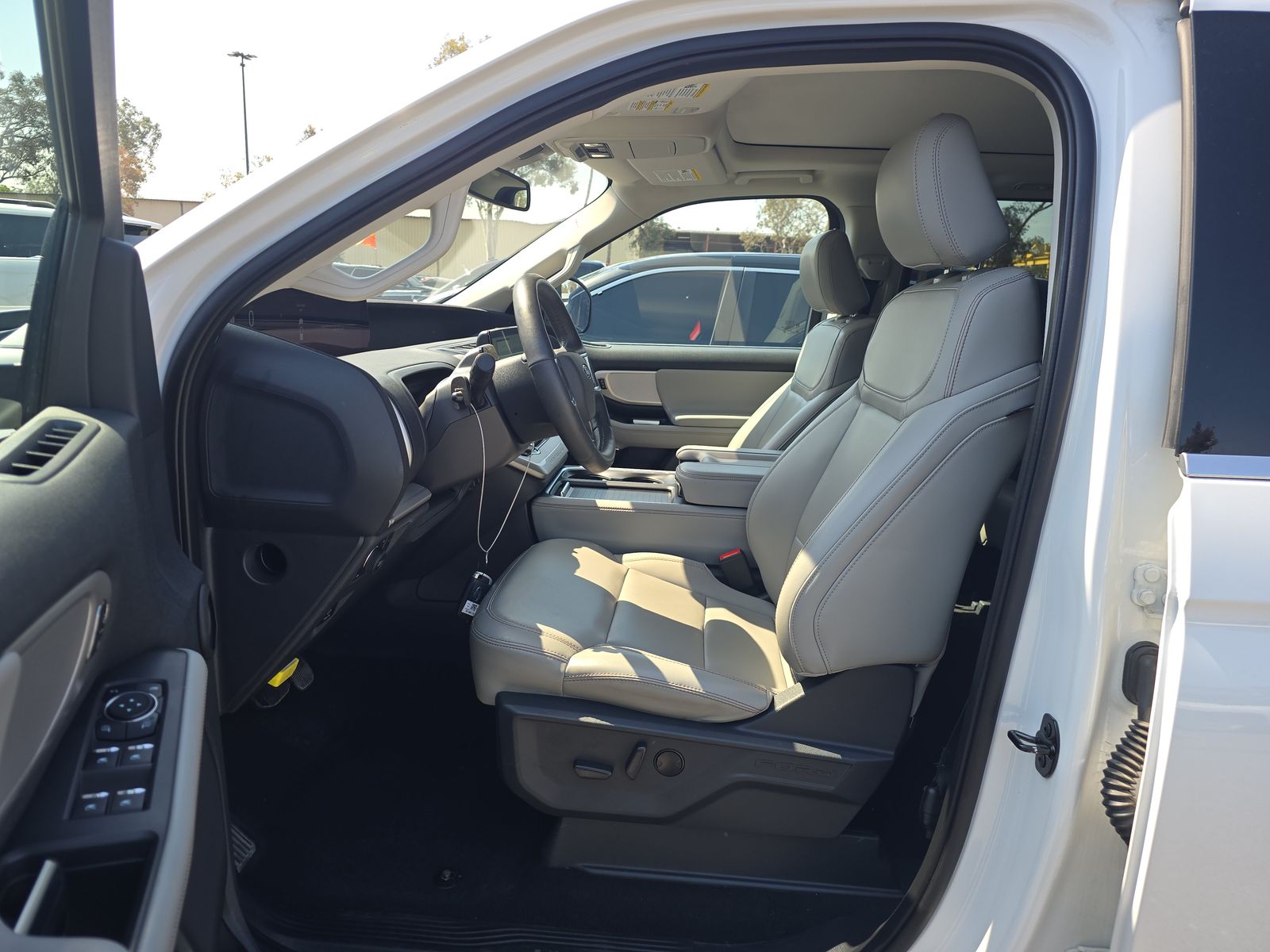 FORD EXPEDITION MAX - 8