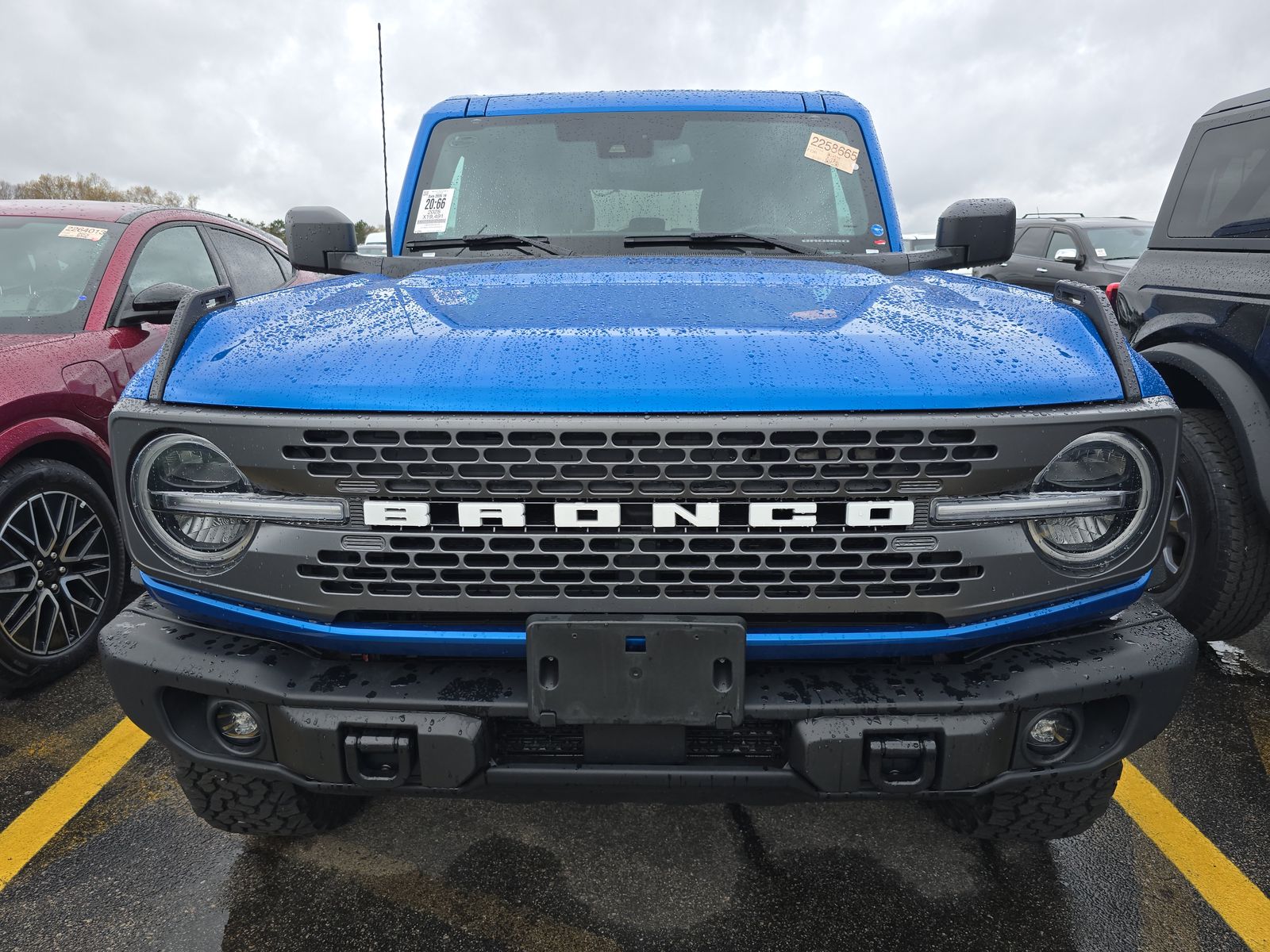 FORD BRONCO - 3