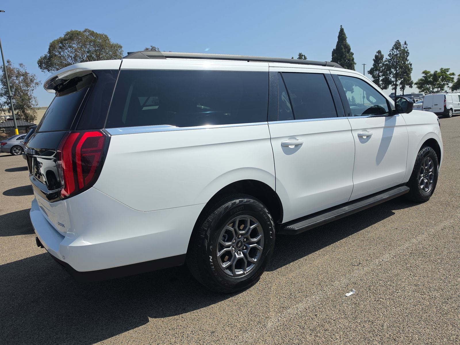 FORD EXPEDITION MAX - 5