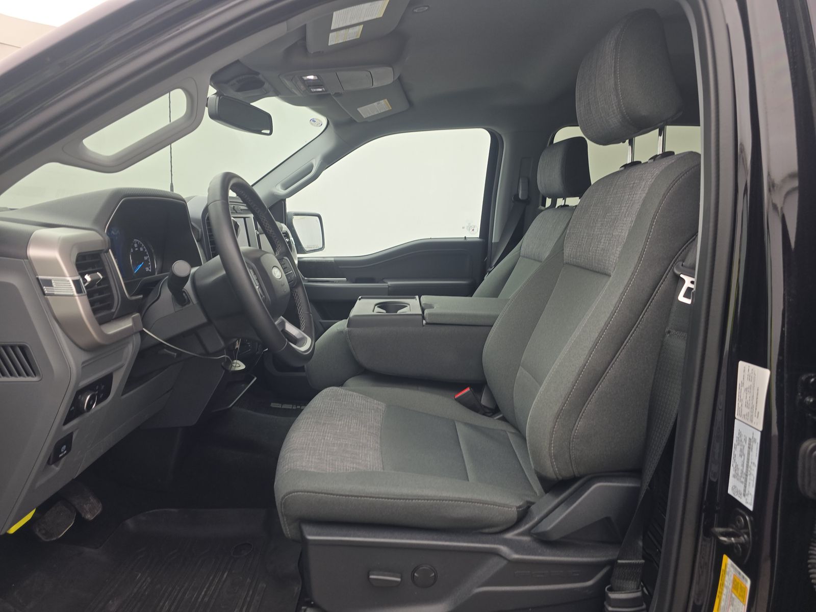 FORD F-150 - 8