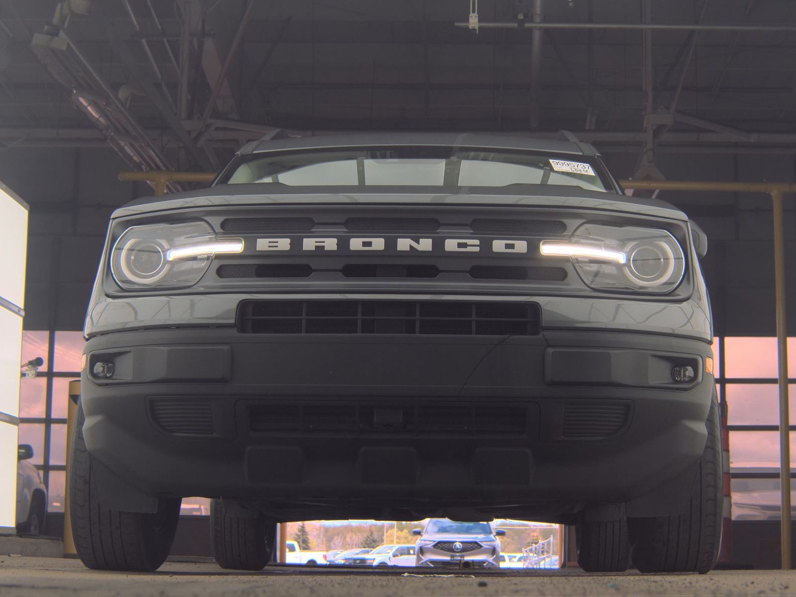 FORD BRONCO - 4