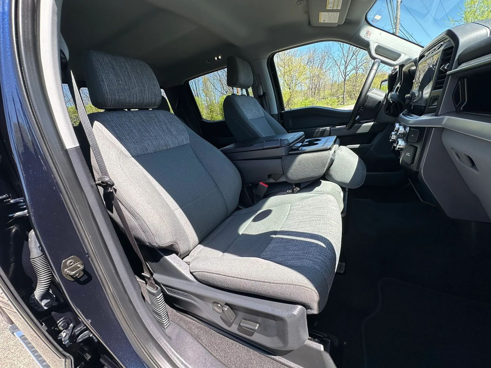 2023 Ford F-150 XLT AWD