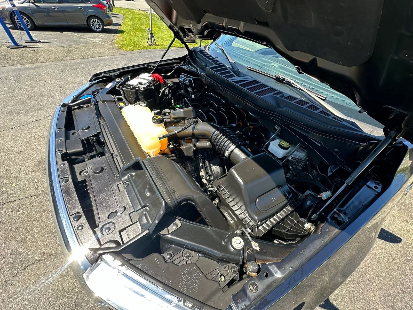 2023 Ford F-150 XLT AWD
