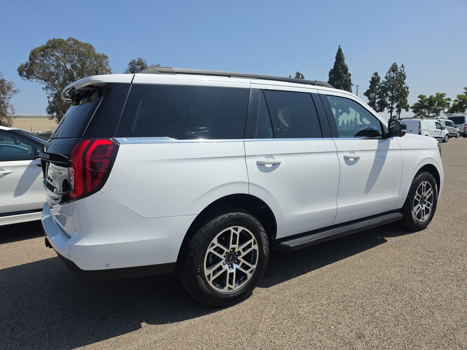 FORD EXPEDITION - 5