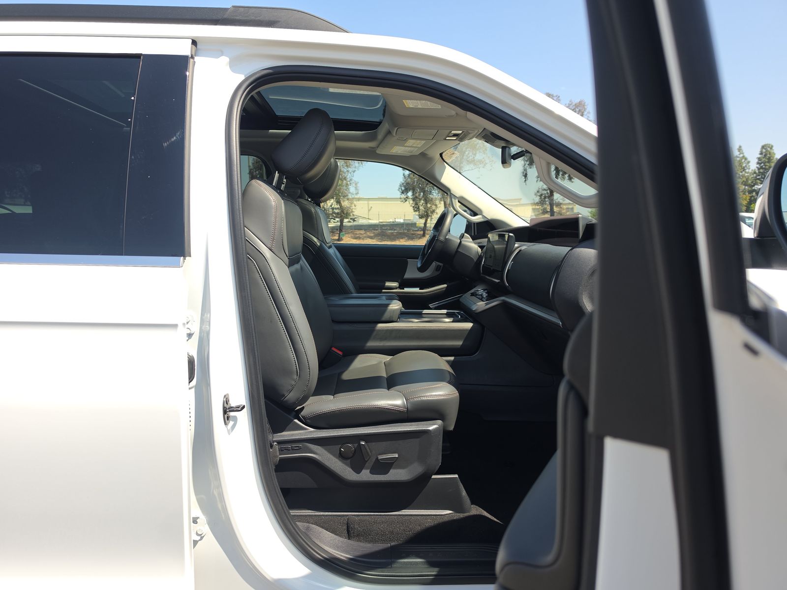 FORD EXPEDITION - 9