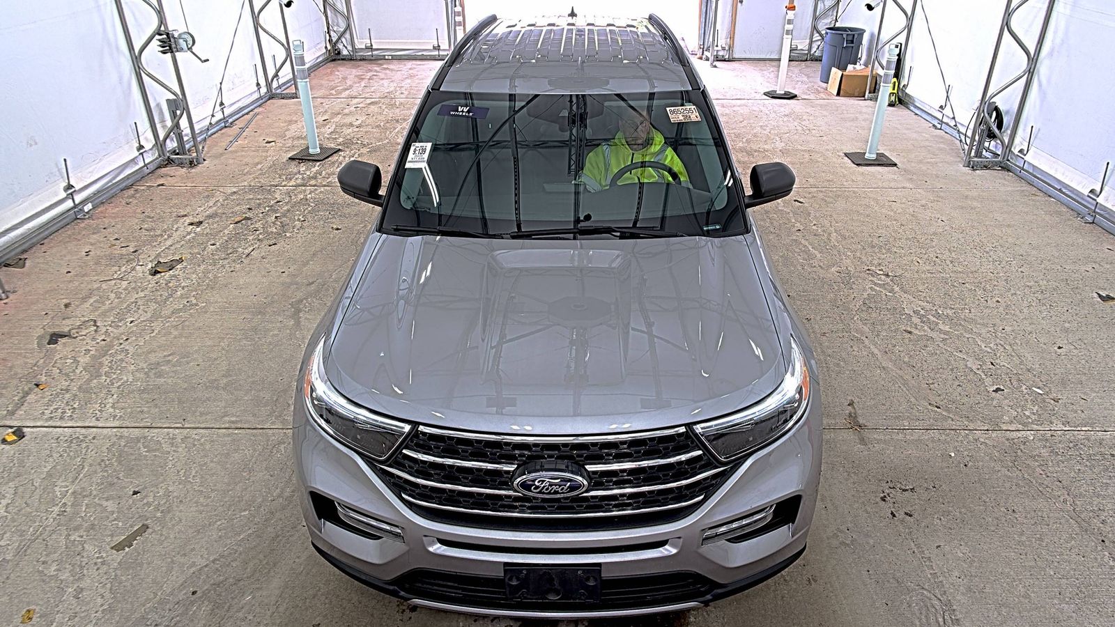 FORD EXPLORER - 3