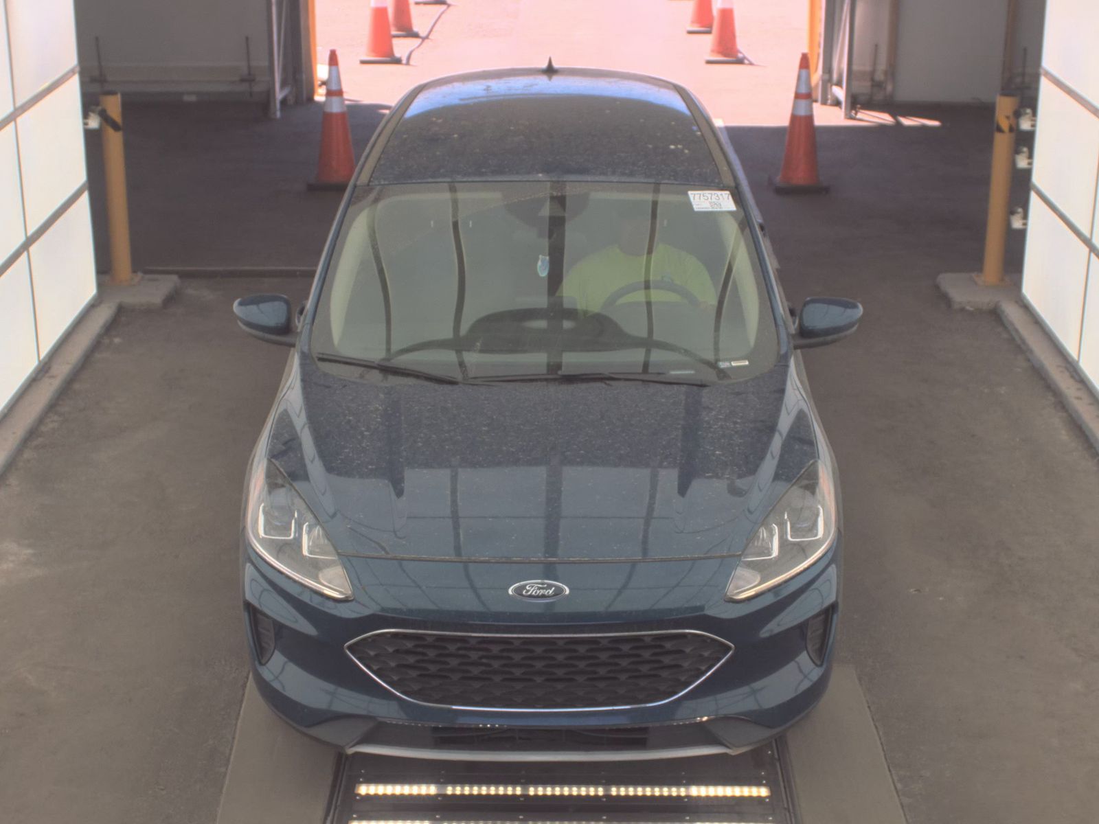 FORD ESCAPE - 3