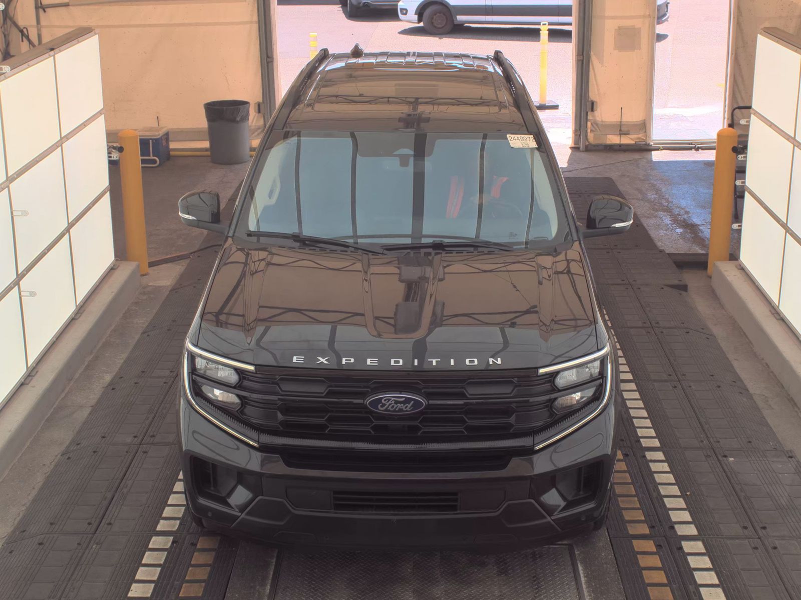 FORD EXPEDITION - 3