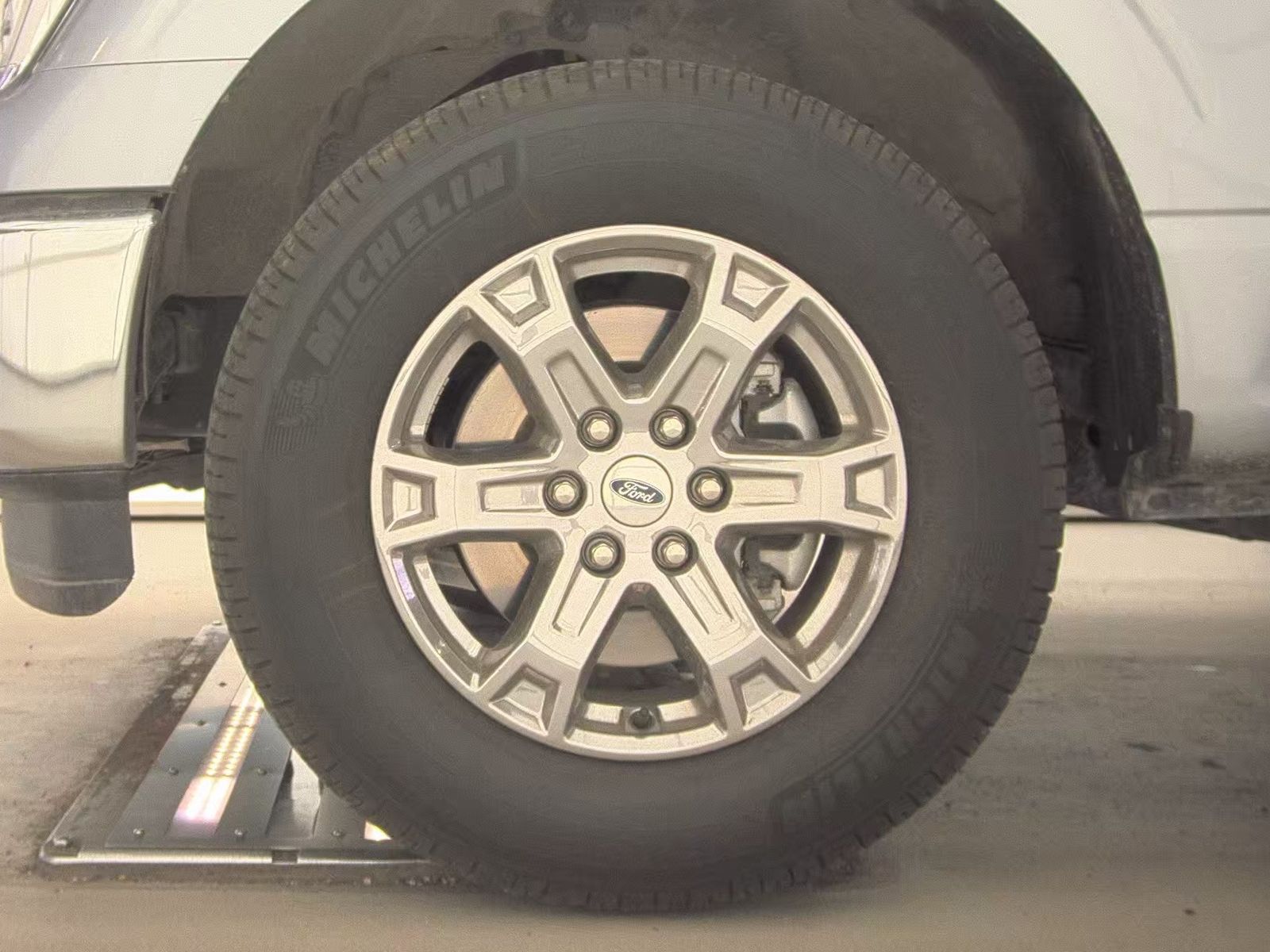 FORD F-150 - 10