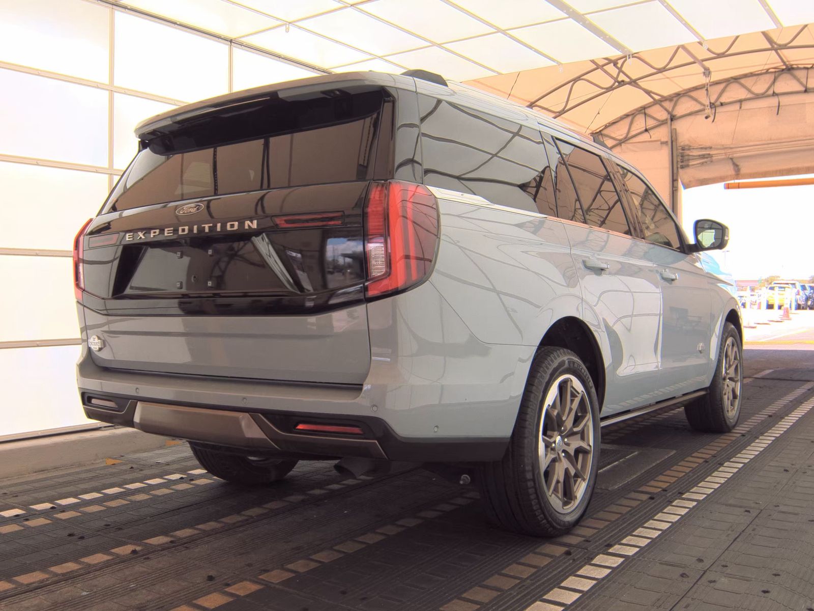 FORD EXPEDITION - 6