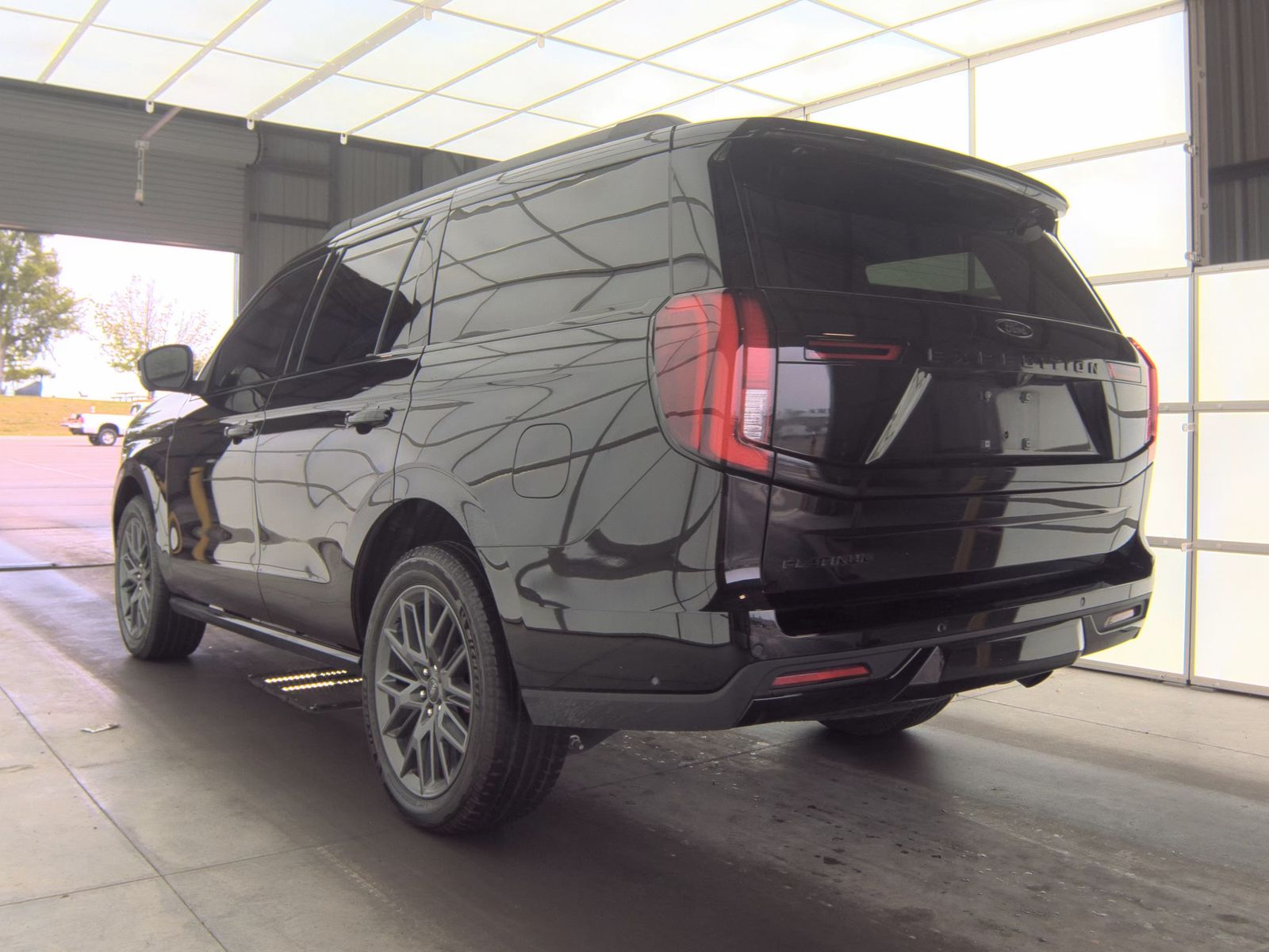 FORD EXPEDITION - 9