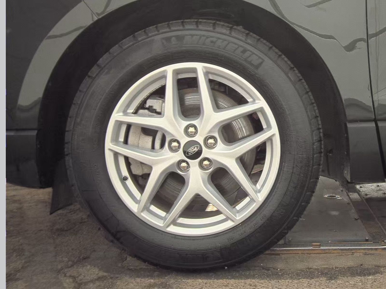FORD EDGE - 10