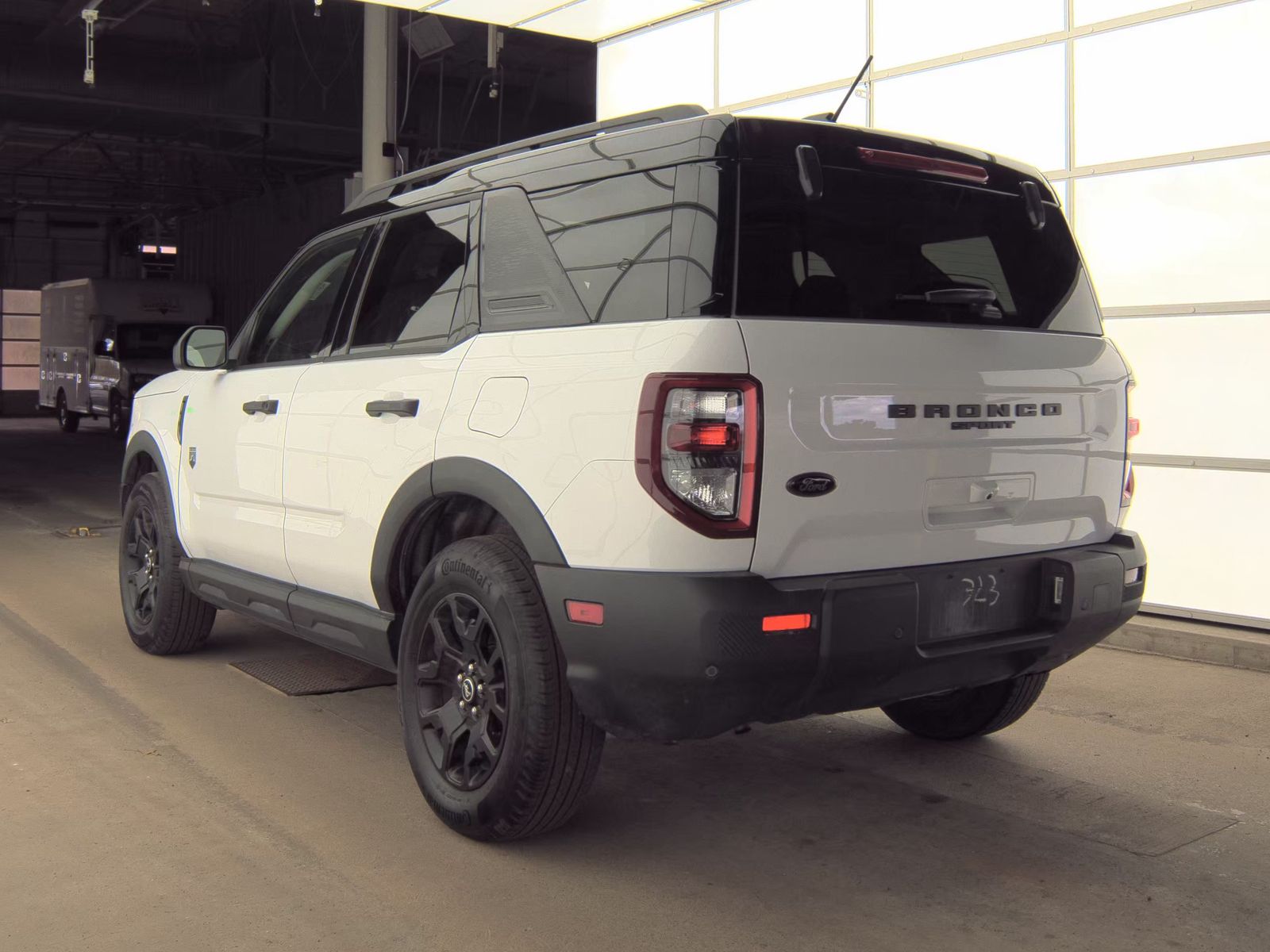 FORD BRONCO - 9