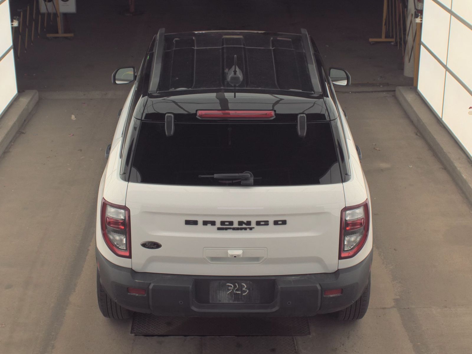 FORD BRONCO - 7