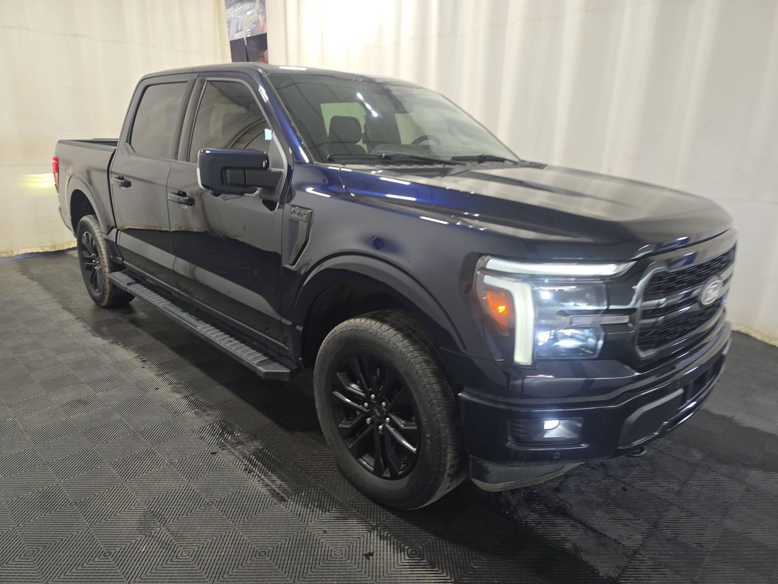 FORD F-150 - 4