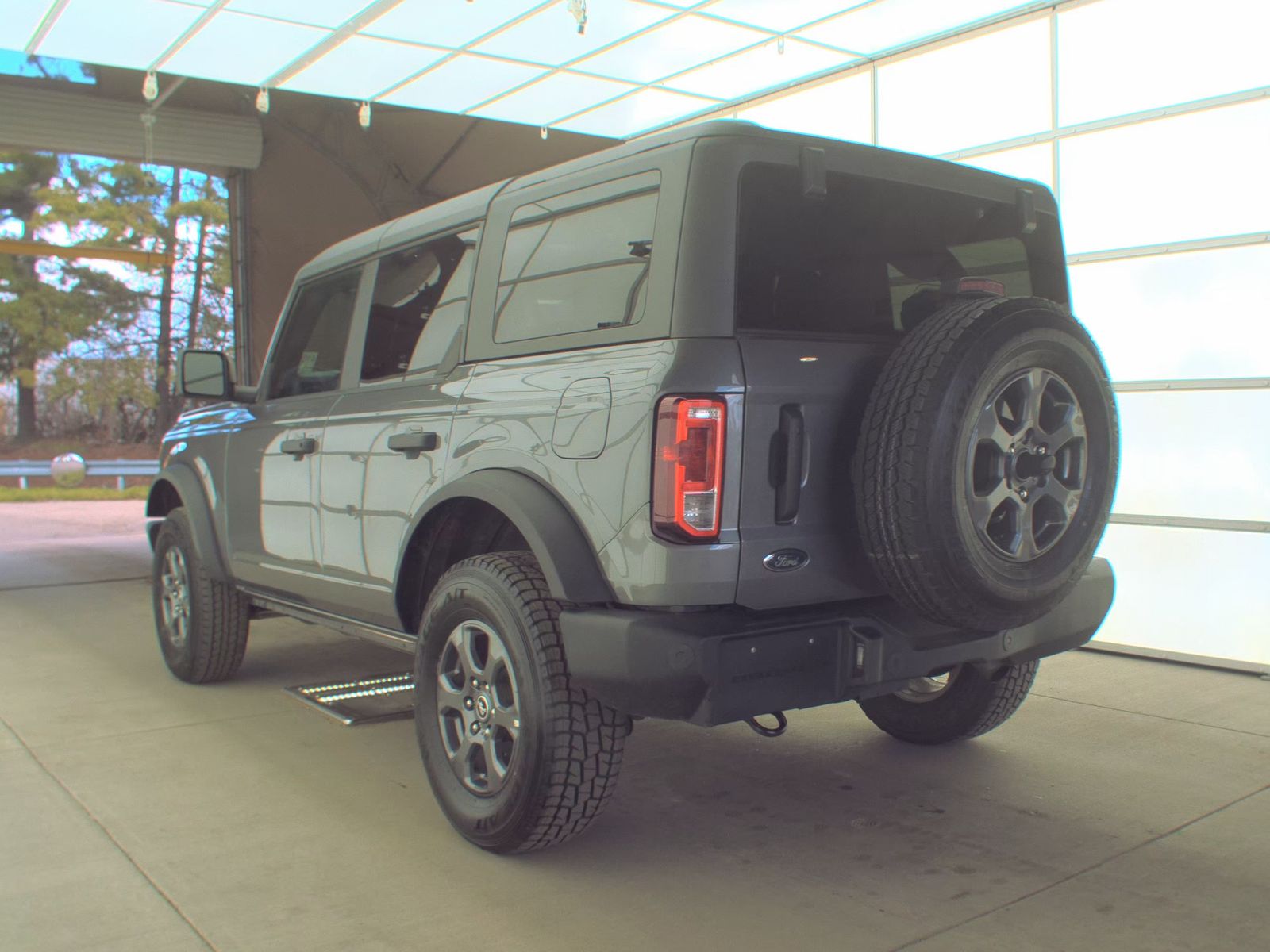 FORD BRONCO - 9