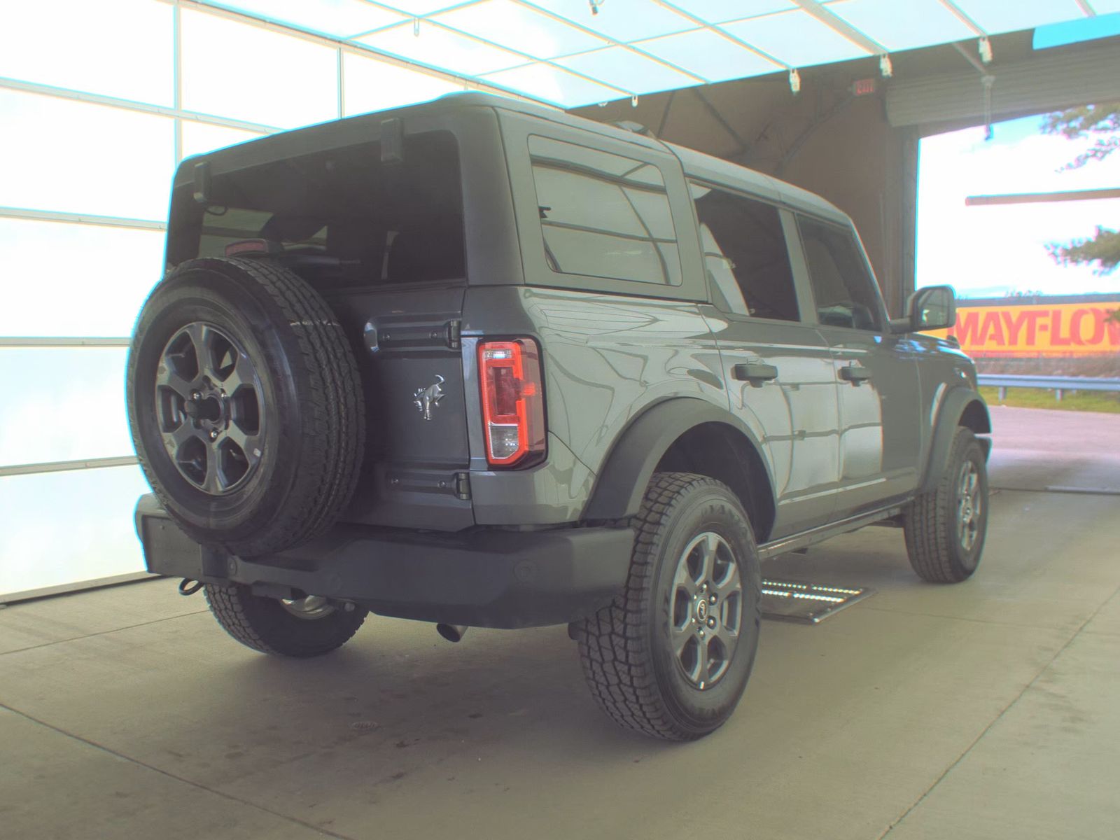 FORD BRONCO - 6