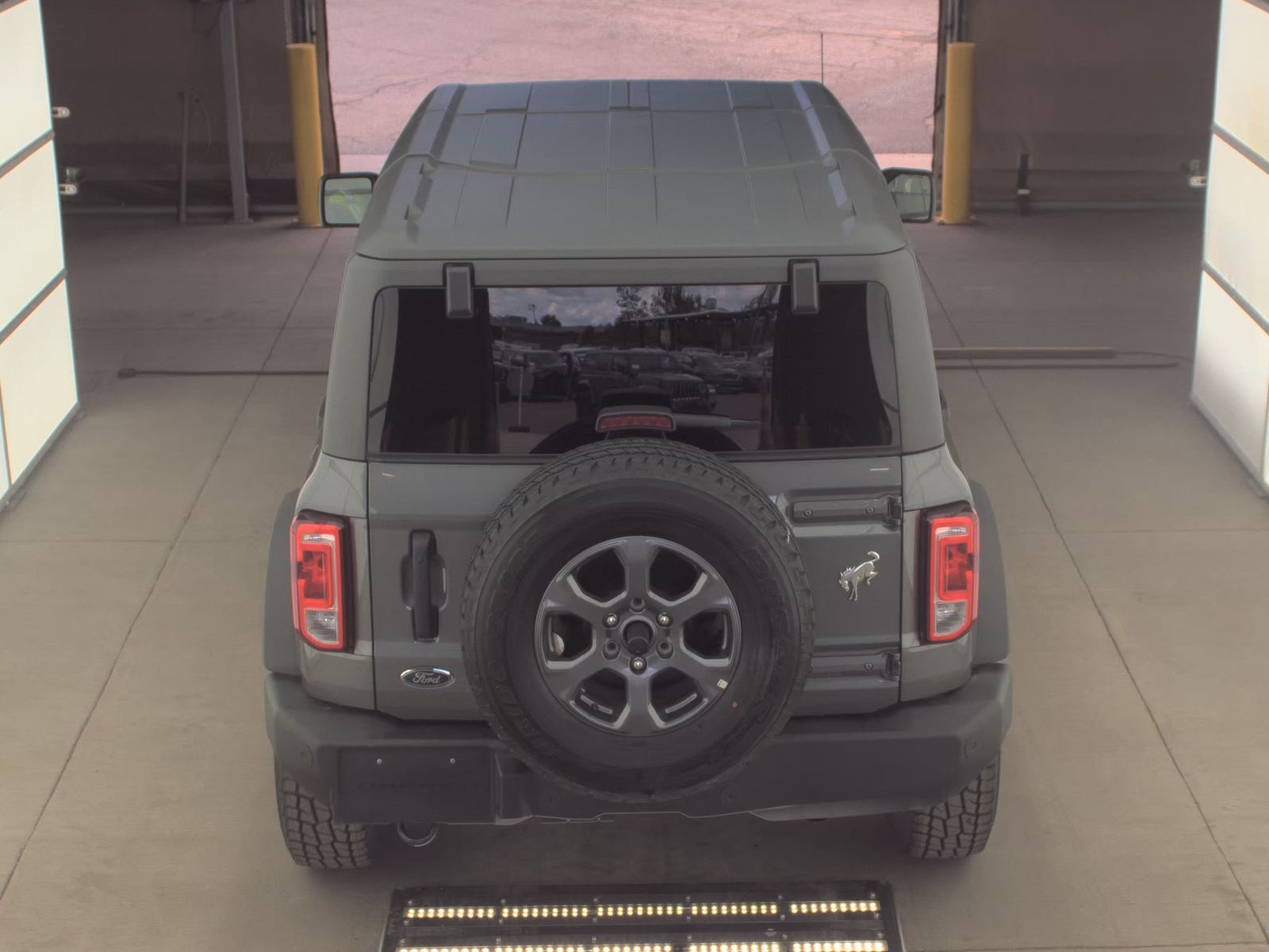 FORD BRONCO - 7