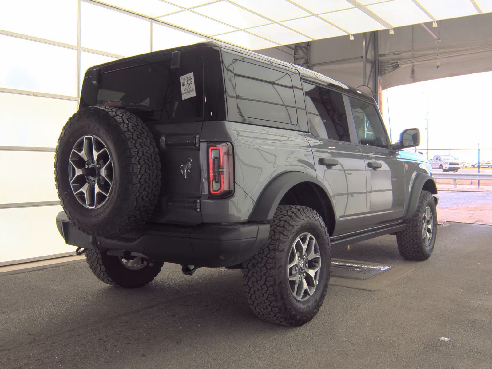 FORD BRONCO - 6