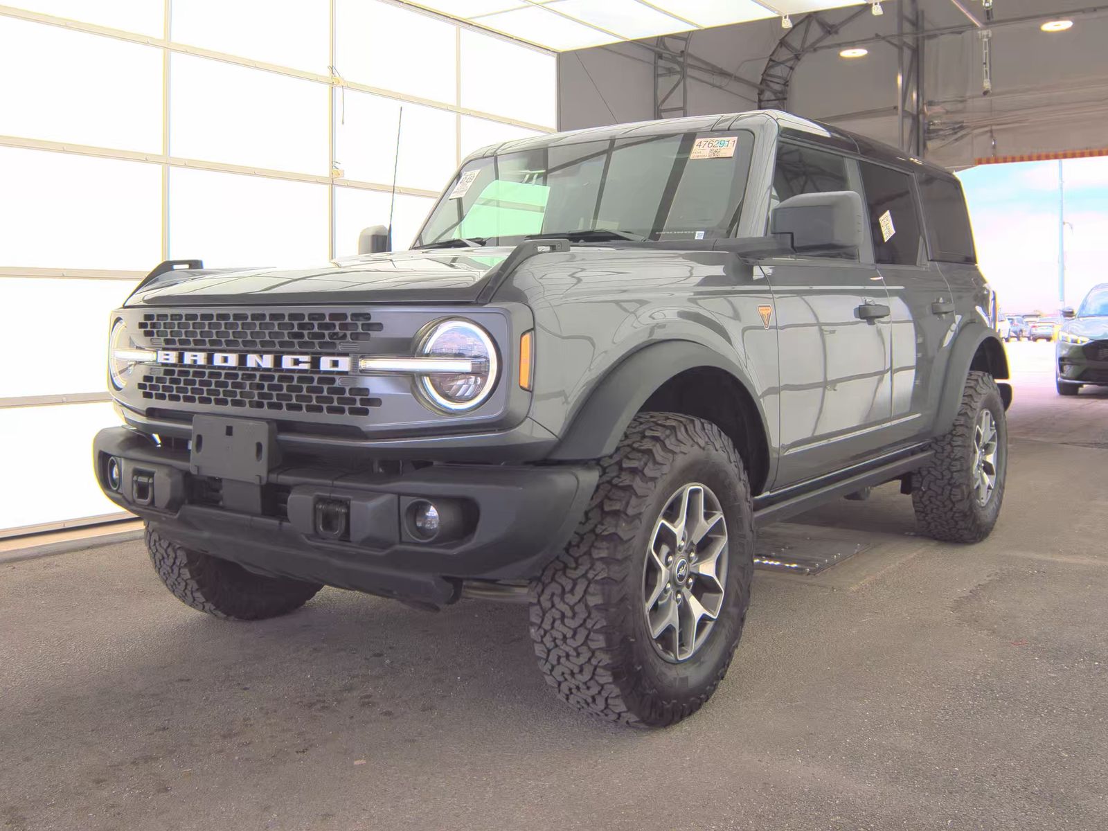 FORD BRONCO - 1