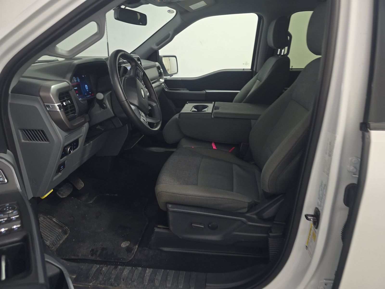 FORD F-150 - 8