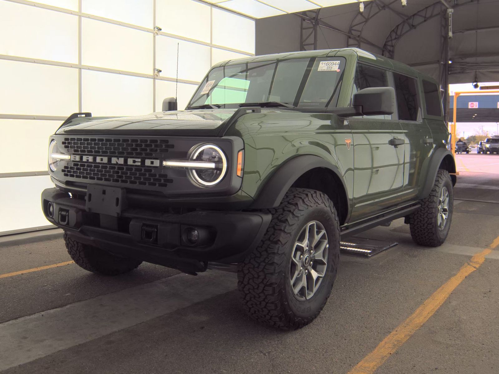 FORD BRONCO - 1