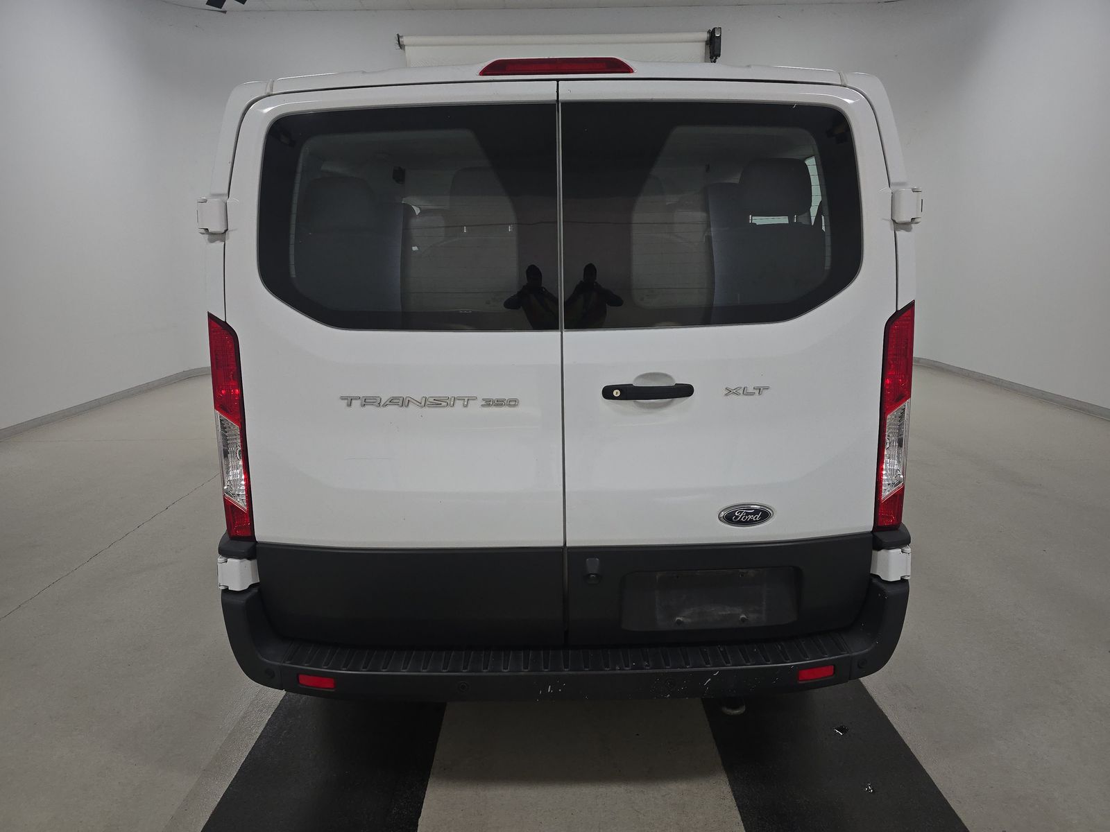 FORD TRANSIT 350 - 6