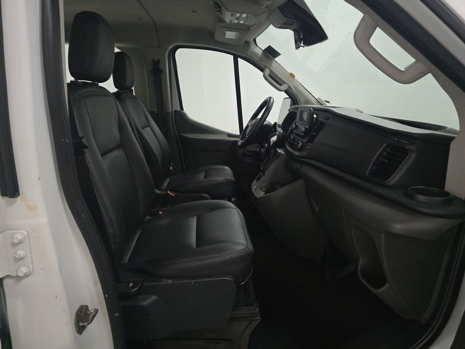 FORD TRANSIT 350 - 9
