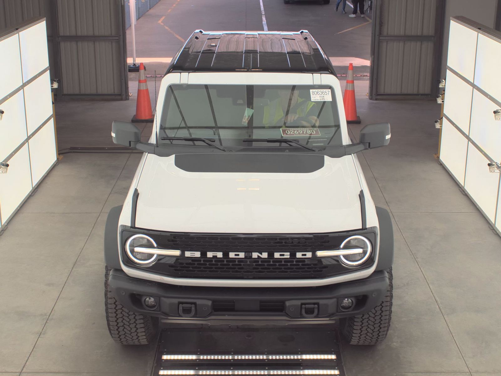 FORD BRONCO - 3