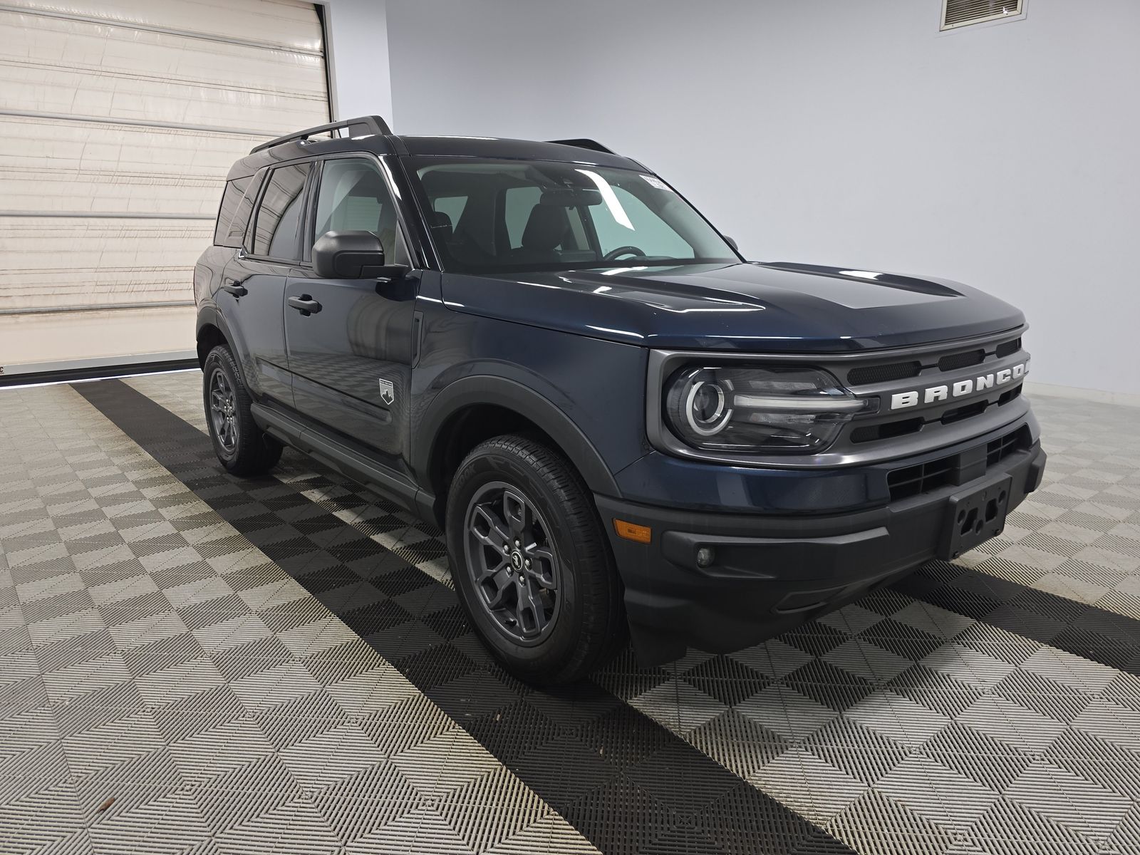 FORD BRONCO - 4