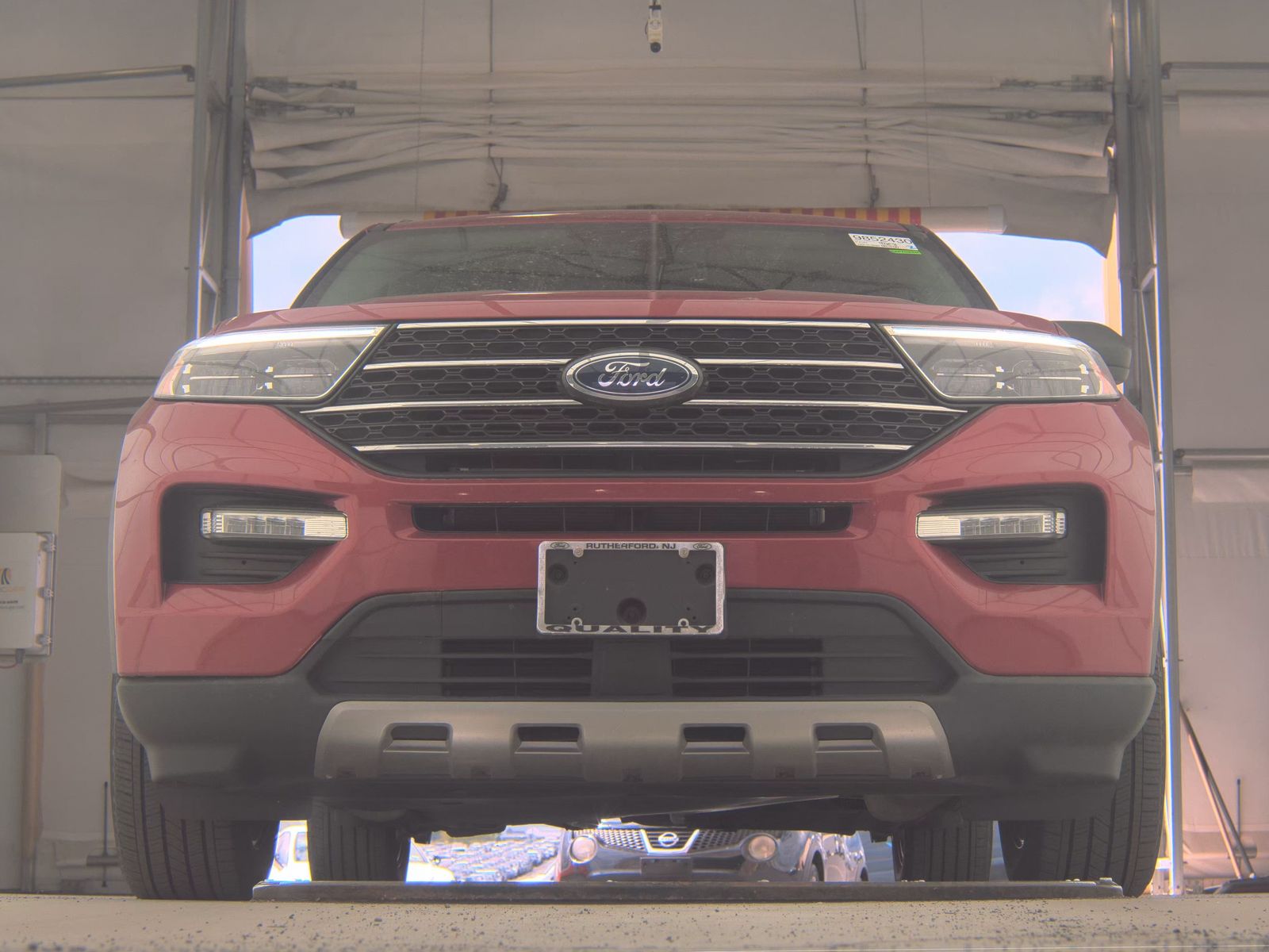 FORD EXPLORER - 4