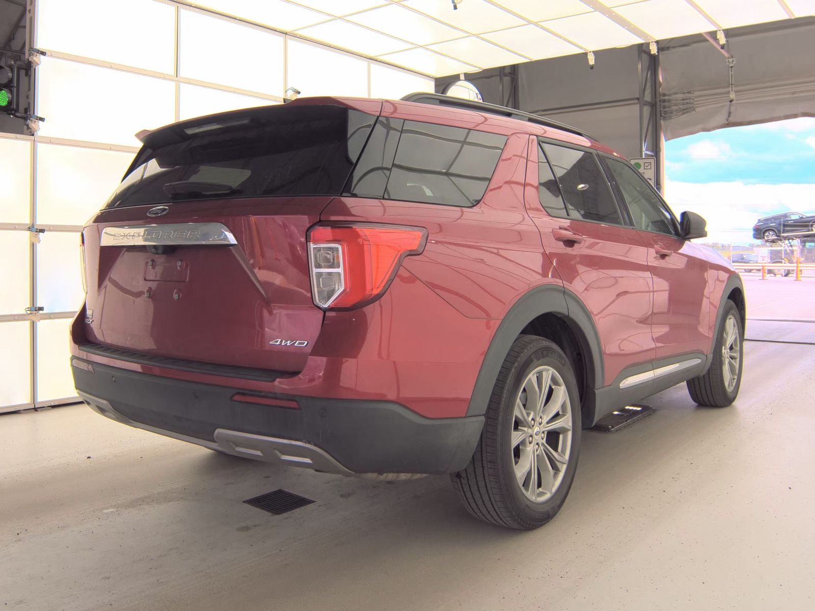 FORD EXPLORER - 6