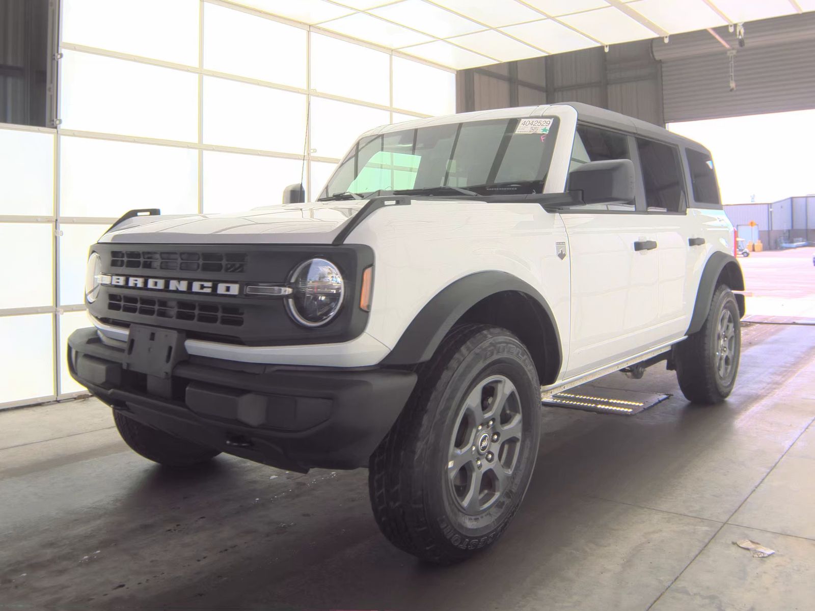 FORD BRONCO - 1