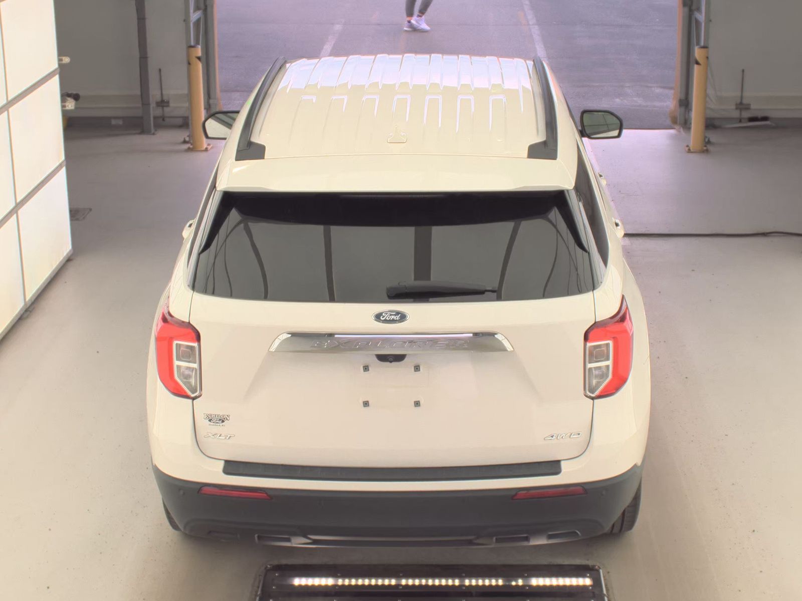 FORD EXPLORER - 7