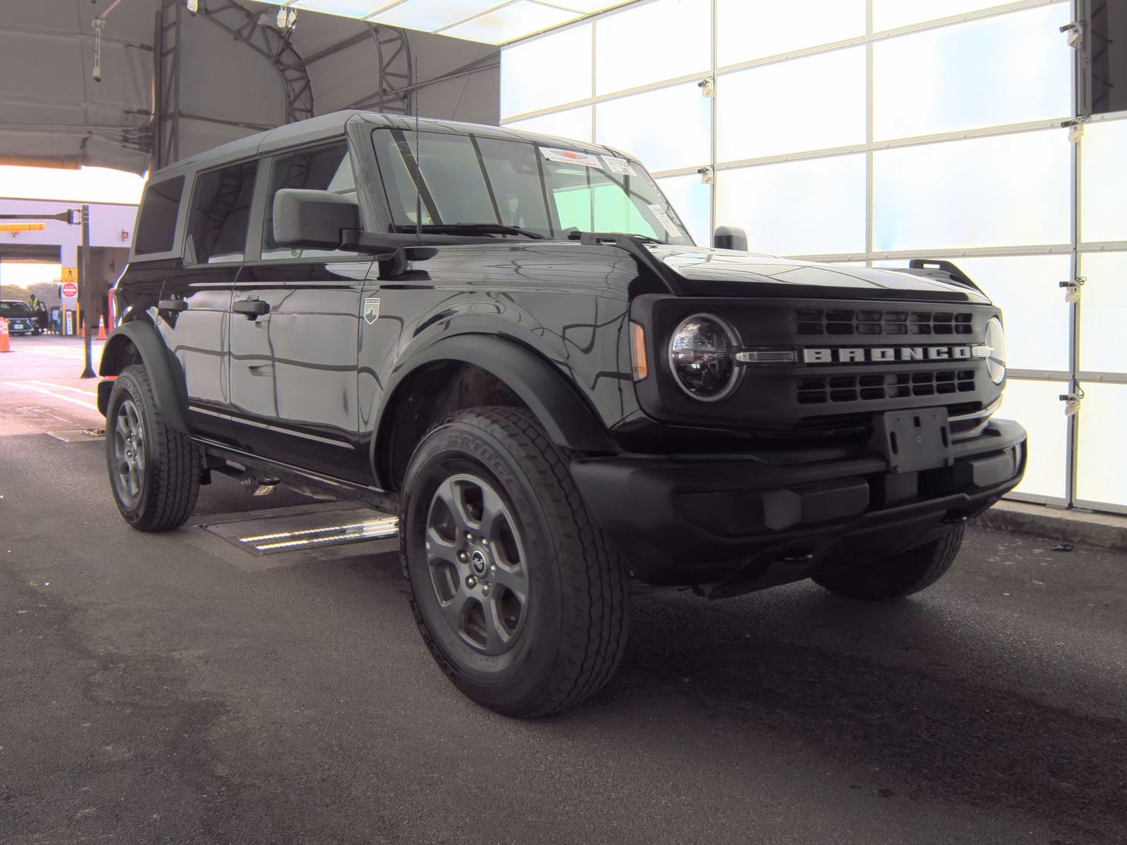 FORD BRONCO - 4
