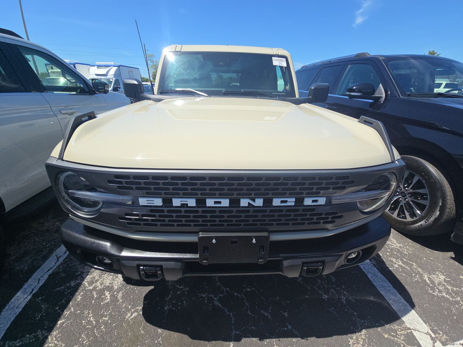FORD BRONCO - 3