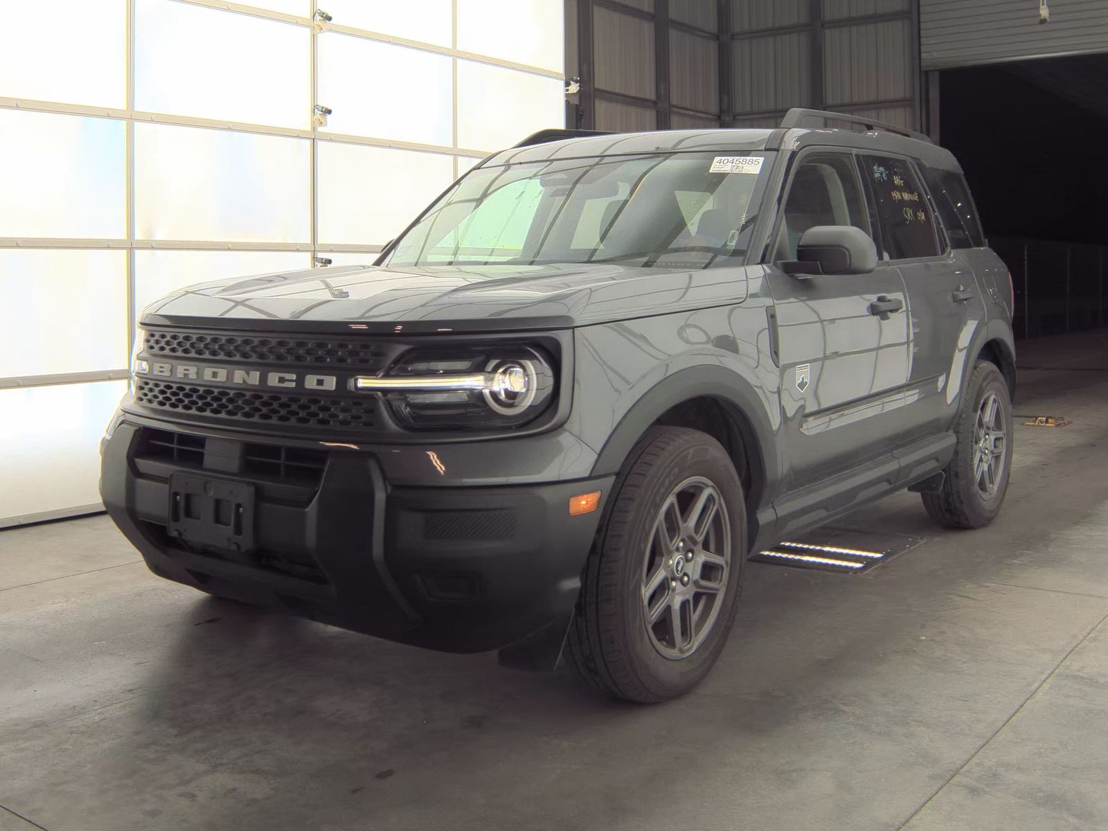 FORD BRONCO - 1